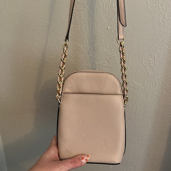 Michael Kors cross body bag - Picture 3 of 7